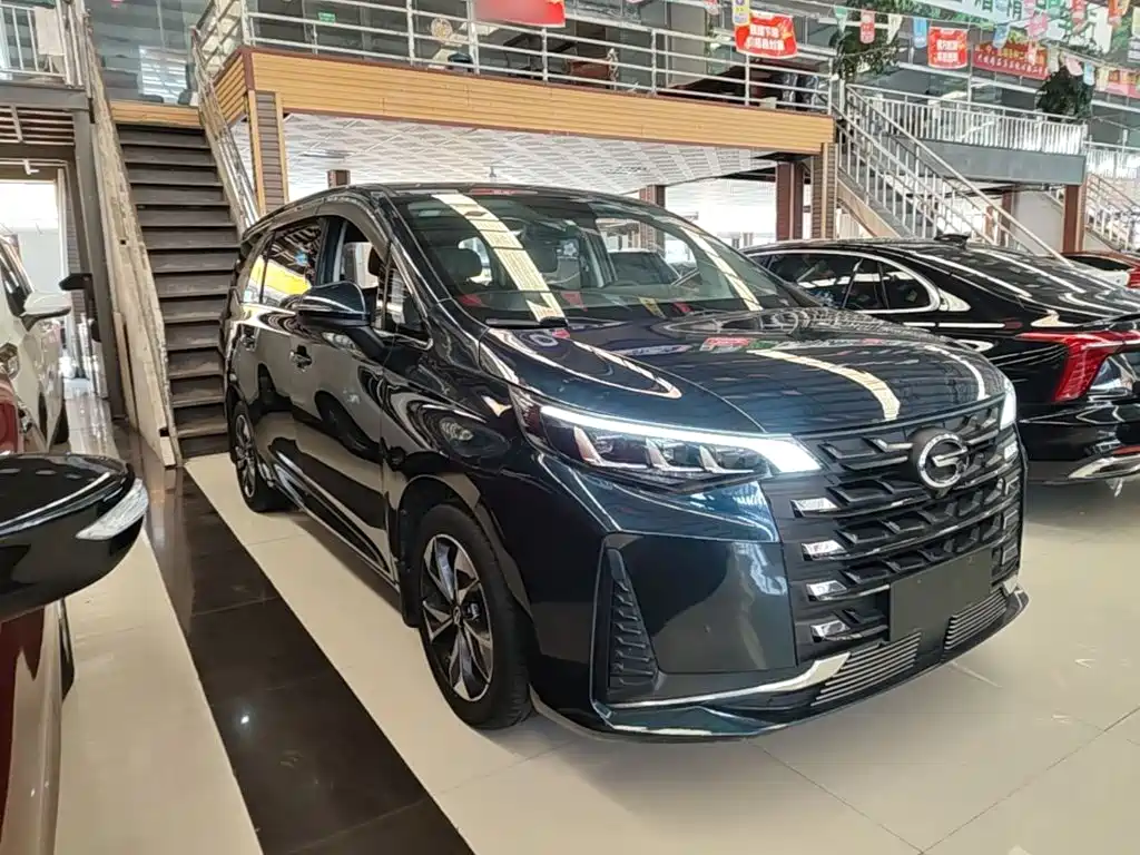 GAC Motor Trumpchi M6 2022 — фото 4
