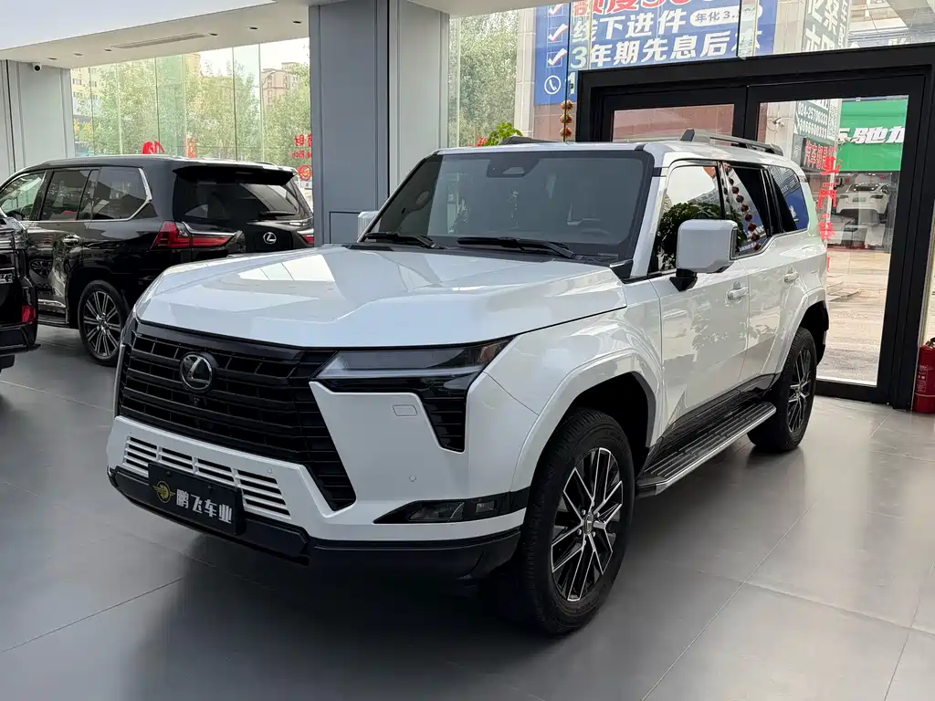 Lexus GX 2025