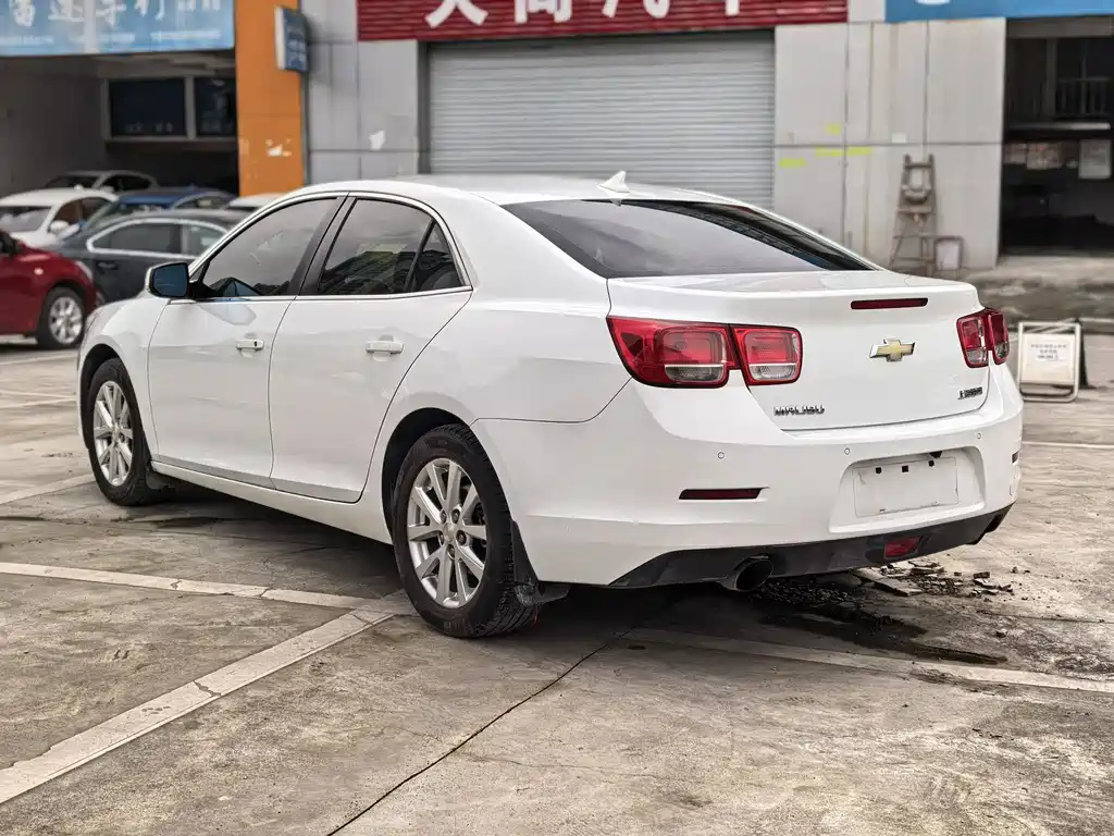 Chevrolet Malibu 2014 — фото 13