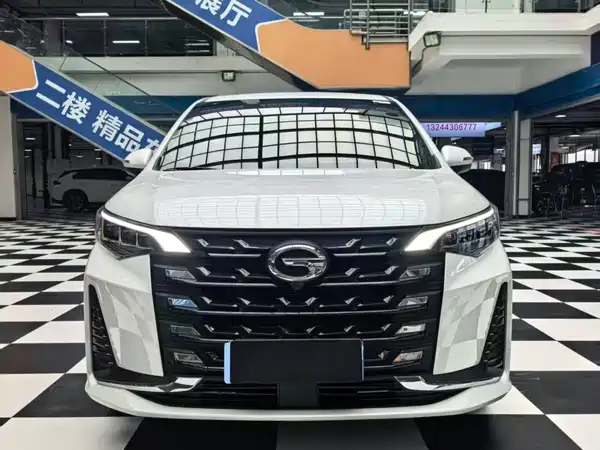 GAC Trumpchi M6 2022