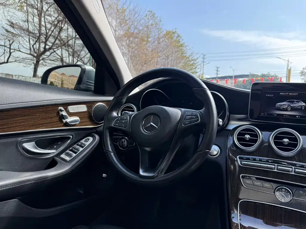 Mercedes-Benz C-Class 2015 — фото 20