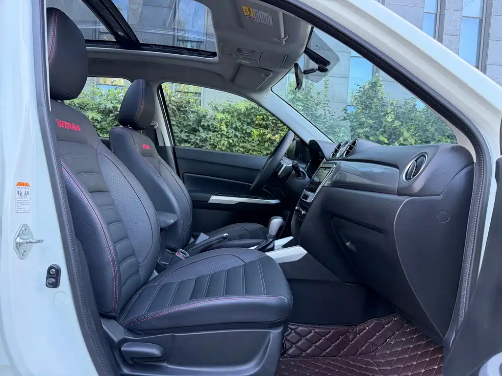 Suzuki Vitara 2016 — фото 12