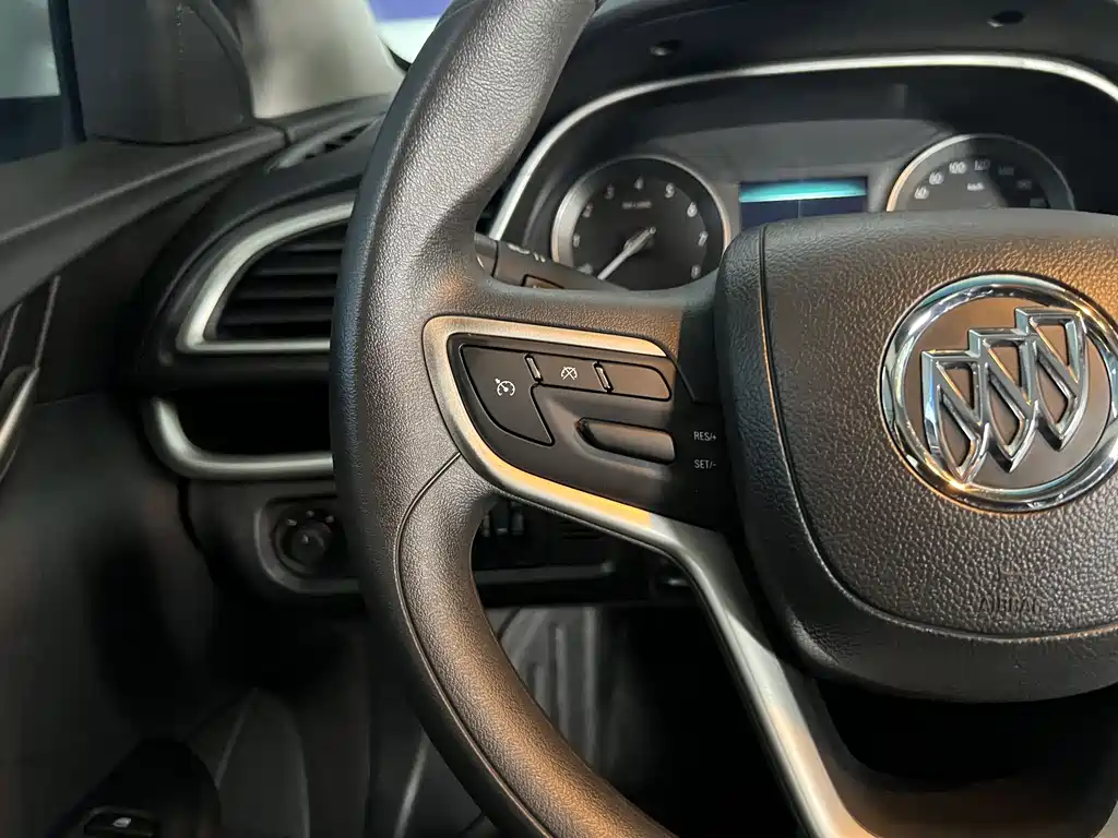 Buick Excelle 2021 — фото 10