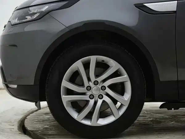 Land Rover Discovery 2017