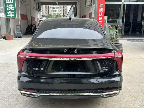 Hongqi H5 2025