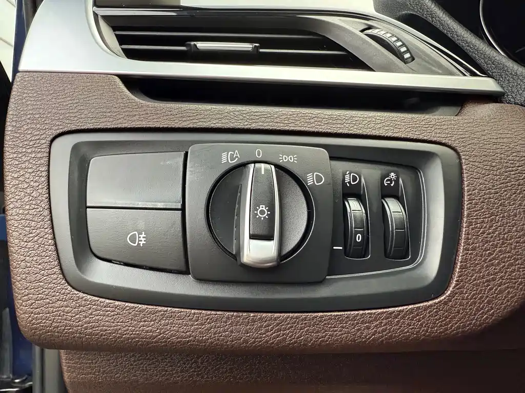 BMW X1 2023 — фото 11
