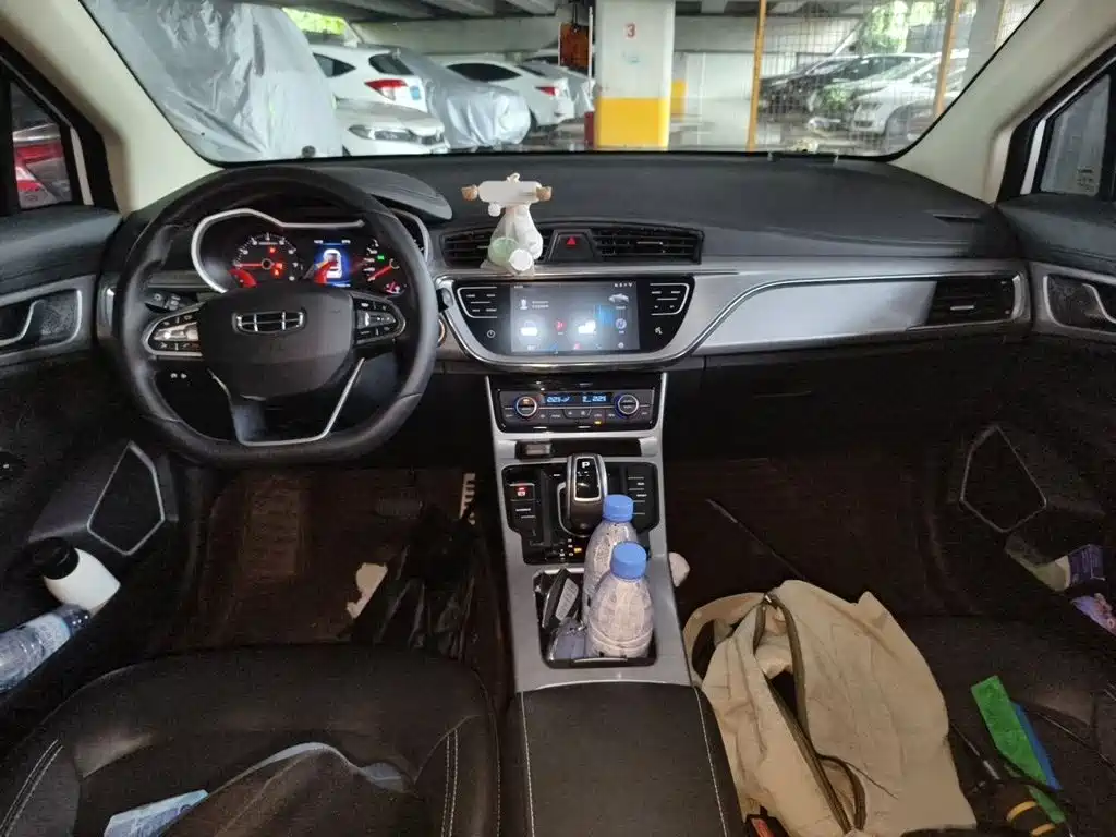 Geely Emgrand GS 2019 — фото 13