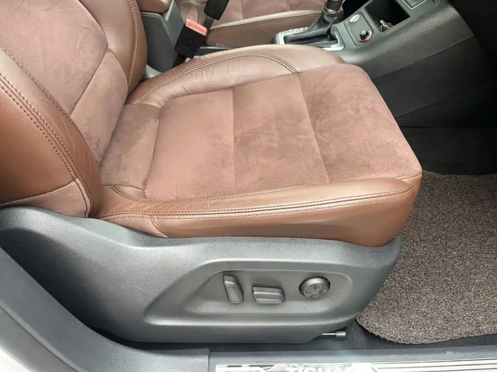 Volkswagen Tiguan 2015