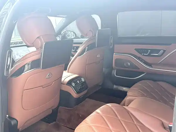 Mercedes-Benz Maybach S-Class 2023
