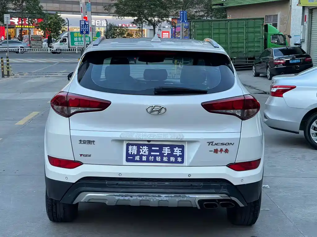 Hyundai Tucson 2016 — фото 5