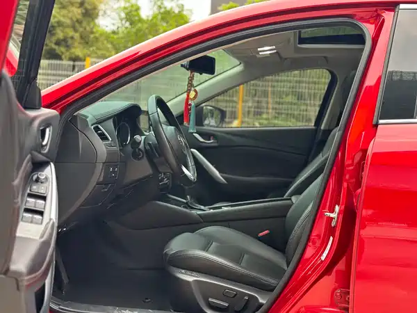 Mazda Atenza 2018