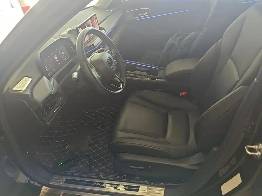 Honda Accord 2025 — фото 15