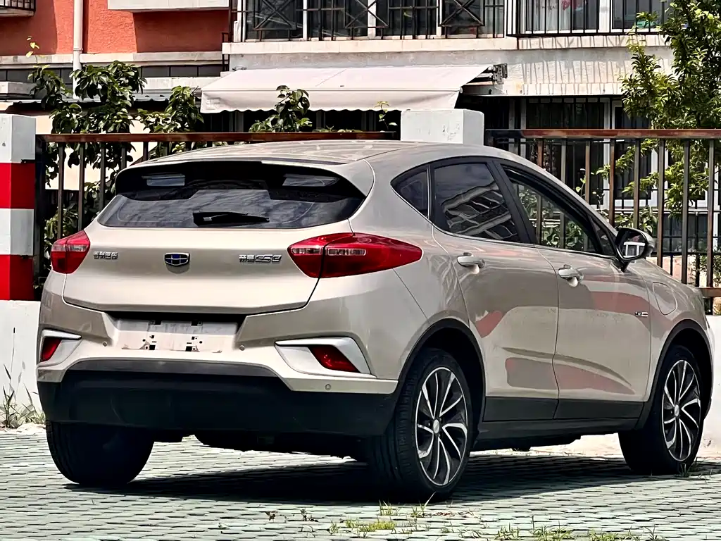 Geely GSe 2018 — фото 5