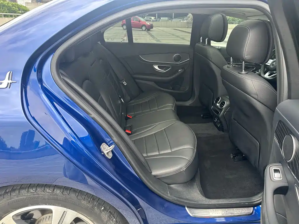 Mercedes-Benz C-Class 2020 — фото 21