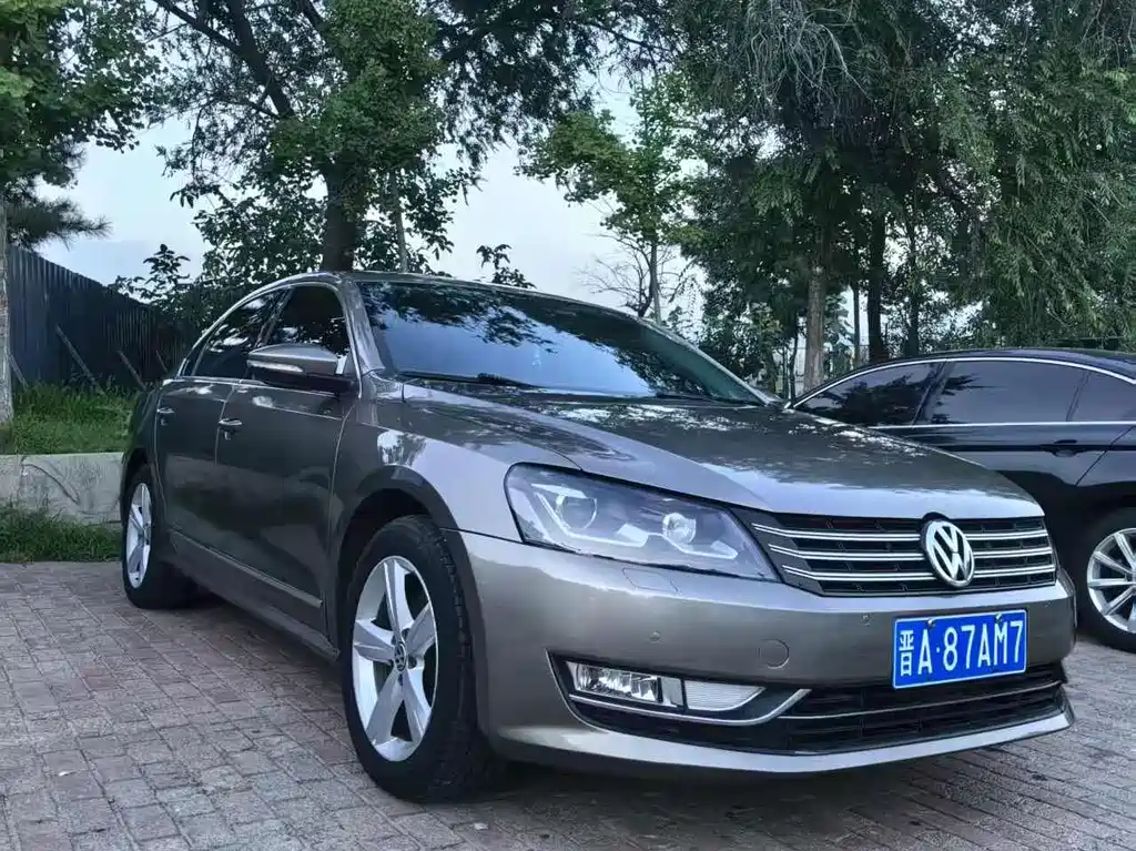 Volkswagen Passat 2012