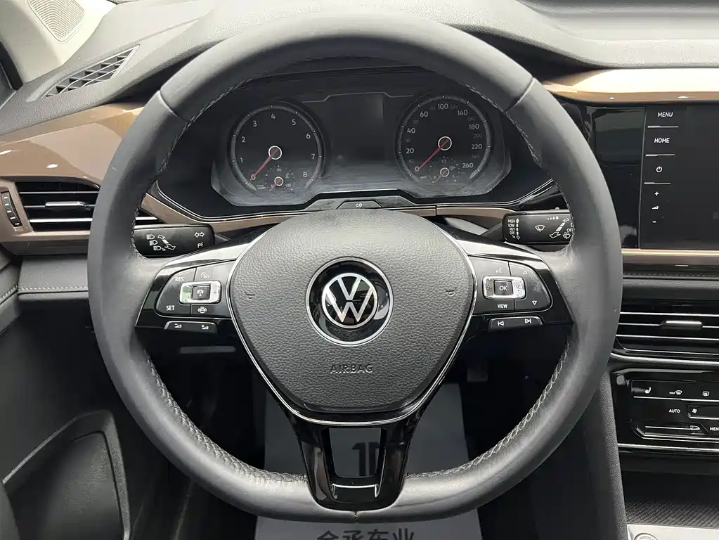 Volkswagen Tharu 2022 — фото 10