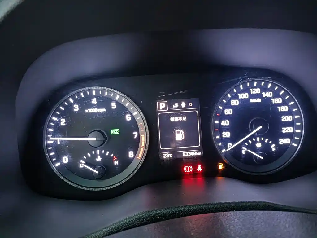 Hyundai Tucson 2017 — фото 12