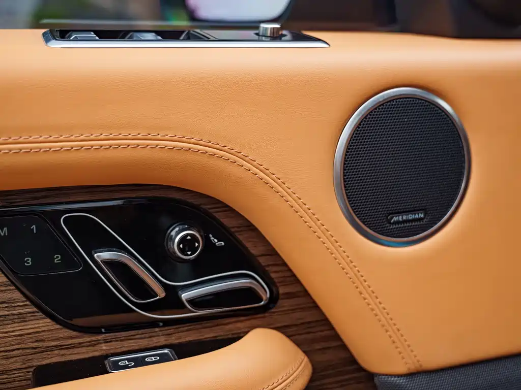 Land Rover Range Rover 2019 — фото 14