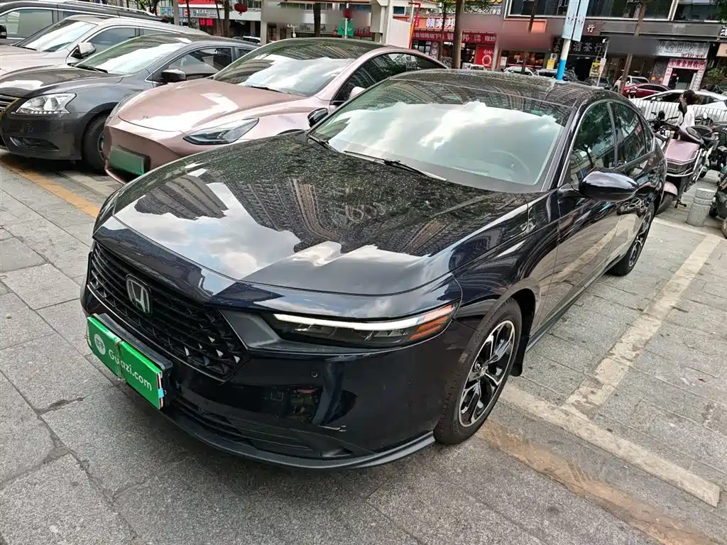 Honda Accord 2024 — фото 1
