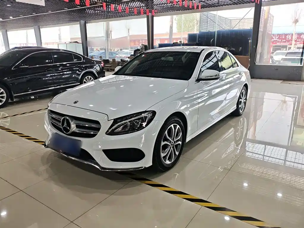 Mercedes-Benz C-Class 2017 — фото 2
