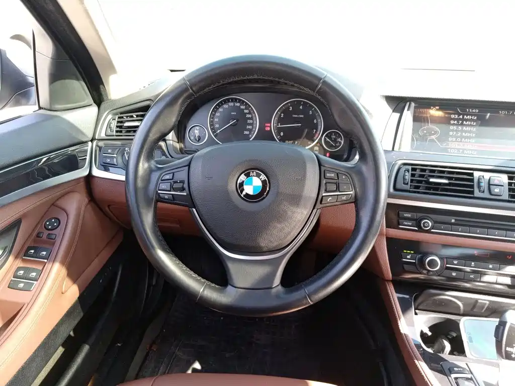 BMW 5 Series 2016