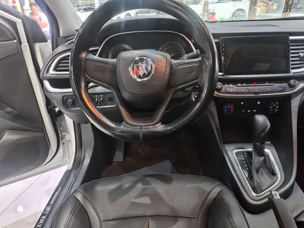 Buick Excelle 2020