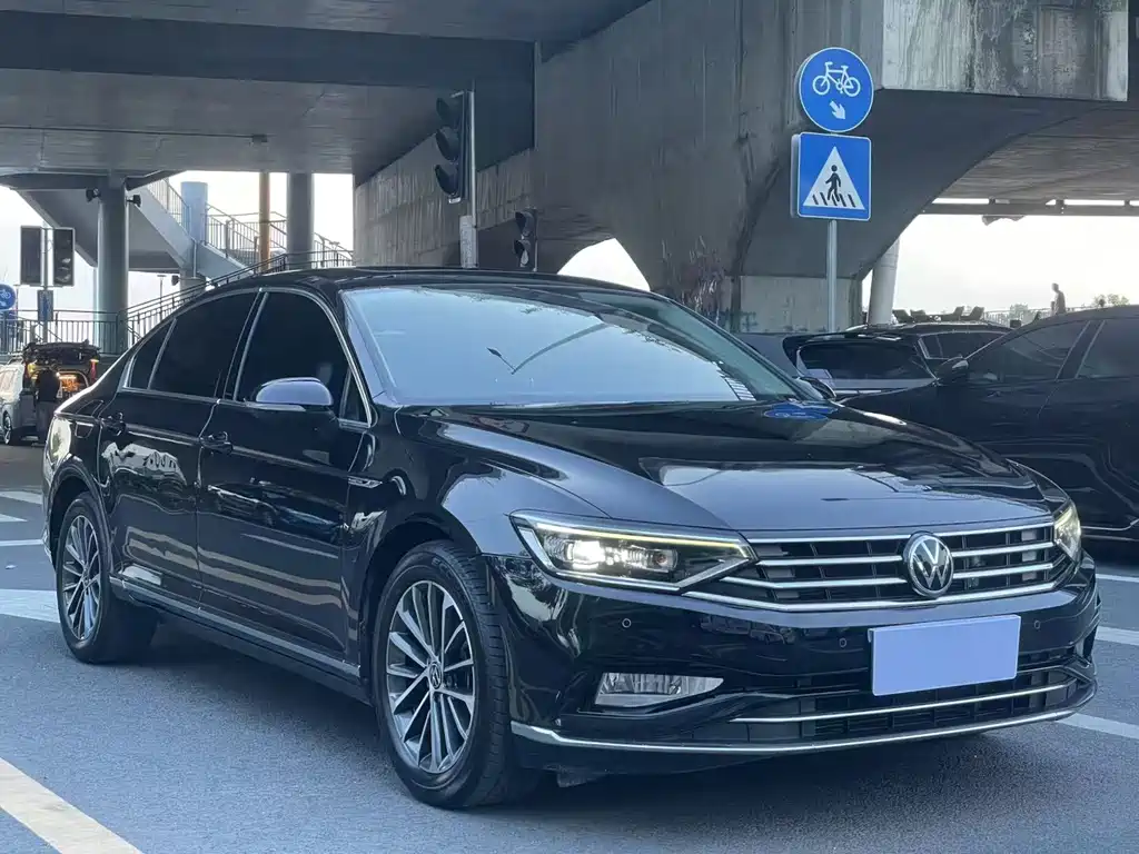 Volkswagen Magotan 2021