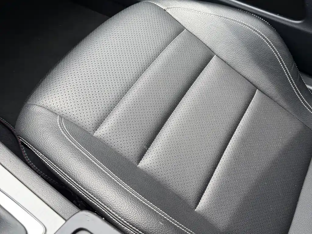 Mercedes-Benz C-Class 2014 — фото 16