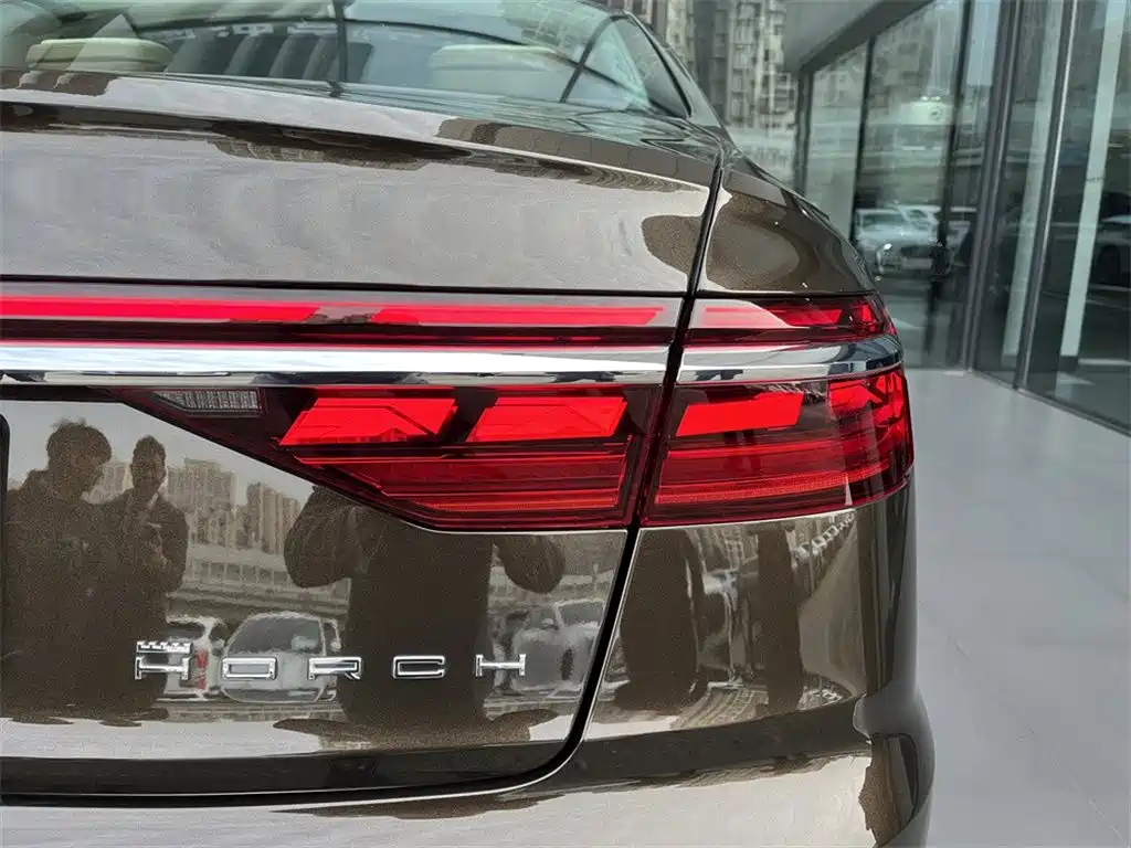 Audi A8 2026 — фото 18