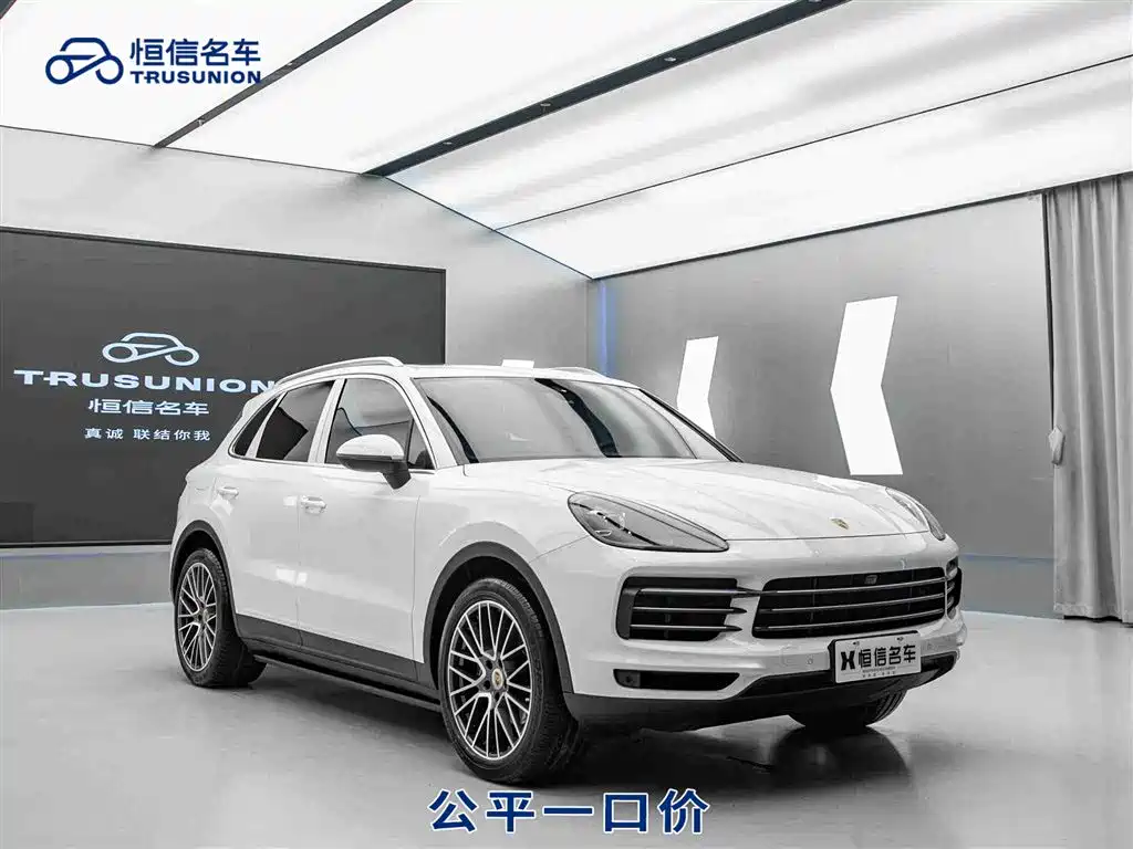 Porsche Cayenne 2018 — фото 1