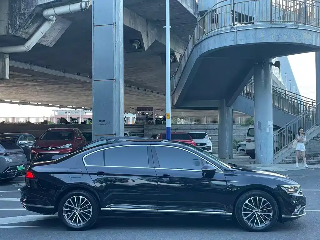 Volkswagen Magotan 2021