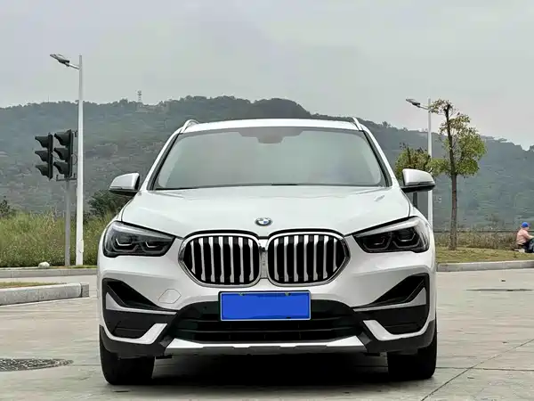 BMW X1 2021