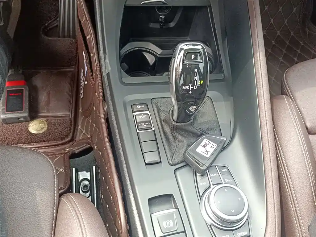 BMW X1 2022 — фото 14