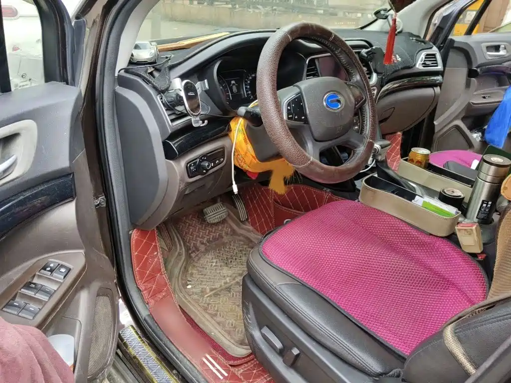 GAC Motor Trumpchi GS4 2016 — фото 14