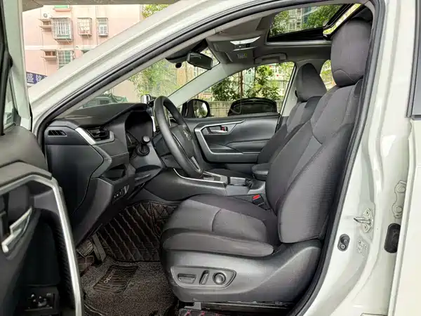 Toyota RAV4 2019