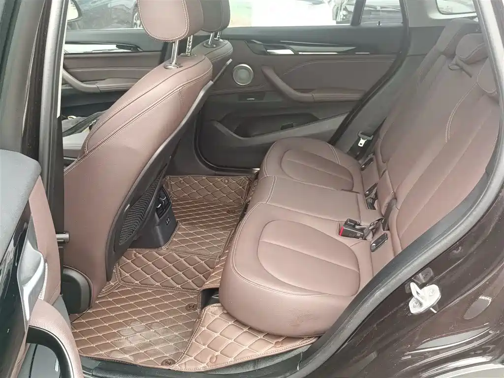 BMW X1 2022 — фото 17