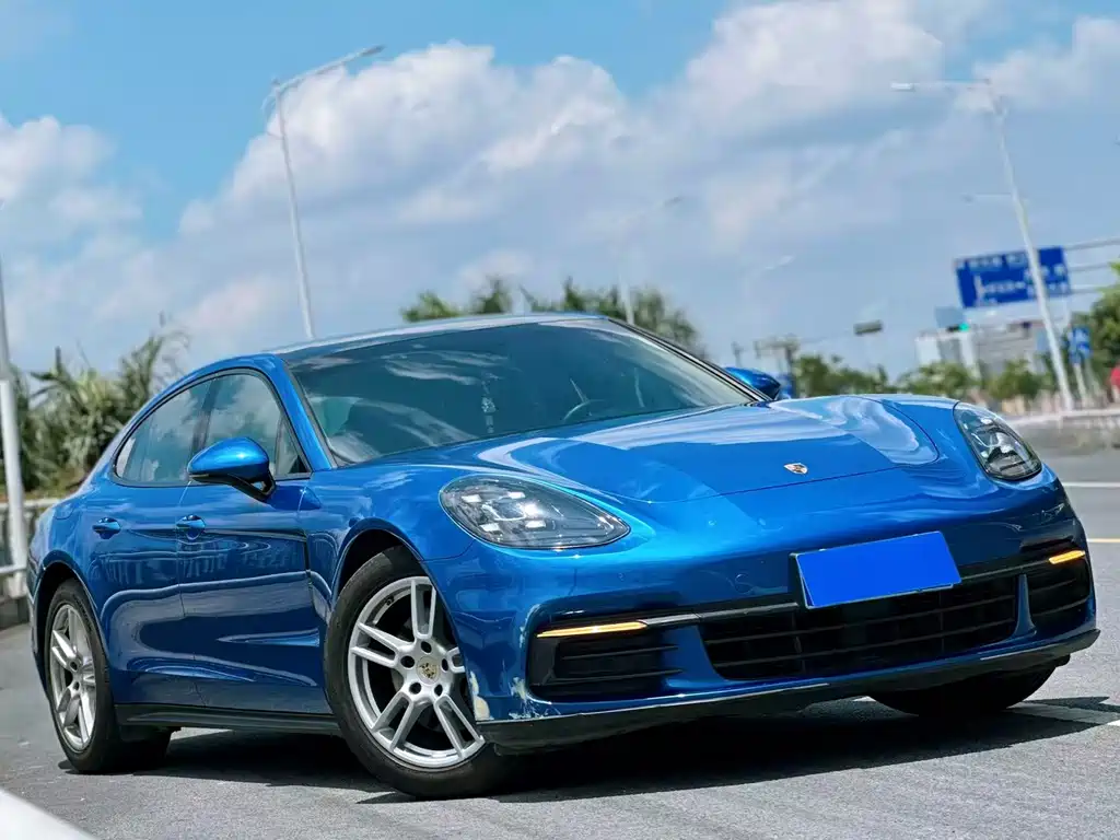 Porsche Panamera 2017 — фото 3