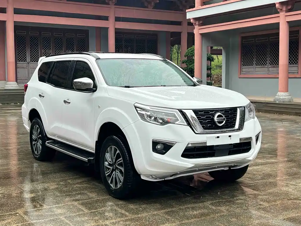 Nissan Terra 2019 — фото 3