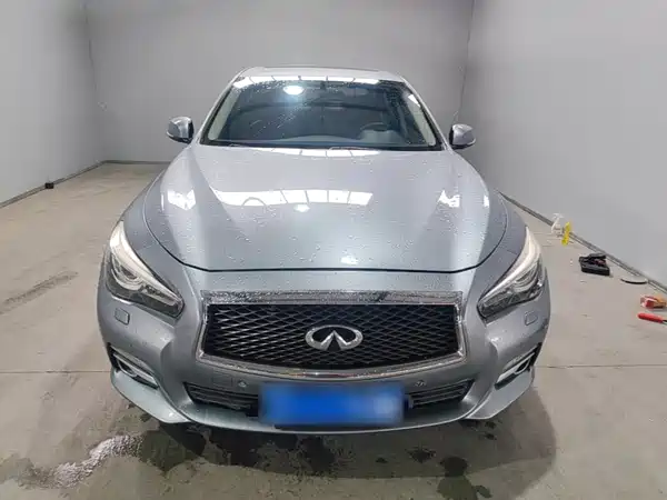 Infiniti Q50L 2015