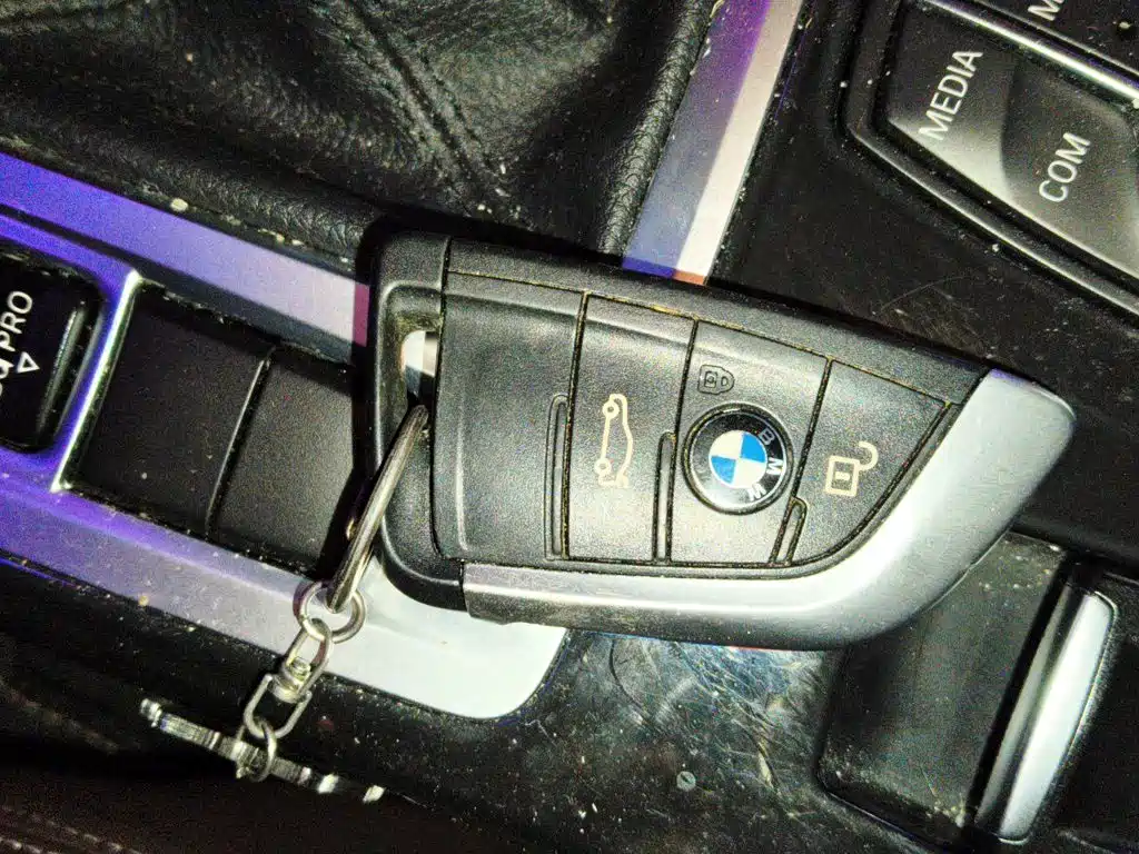 BMW 1 Series 2023 — фото 12