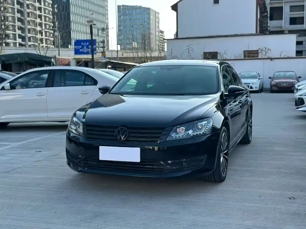 Volkswagen Passat 2011
