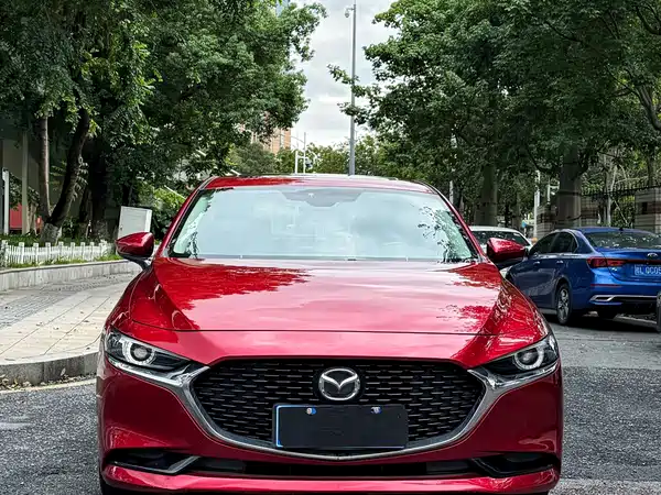 Mazda 3 Axela 2021