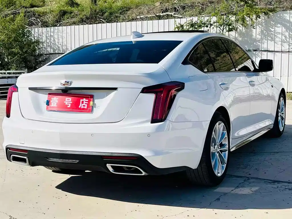 Cadillac CT5 2023 — фото 4