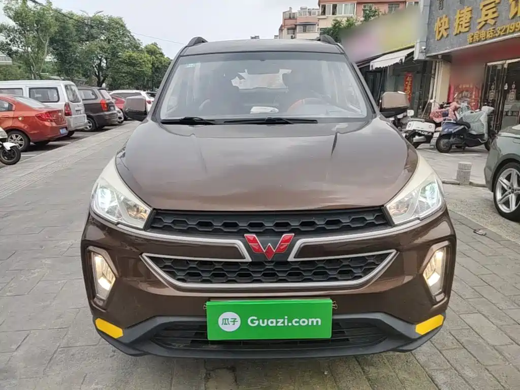 Wuling Hongguang S3 2019