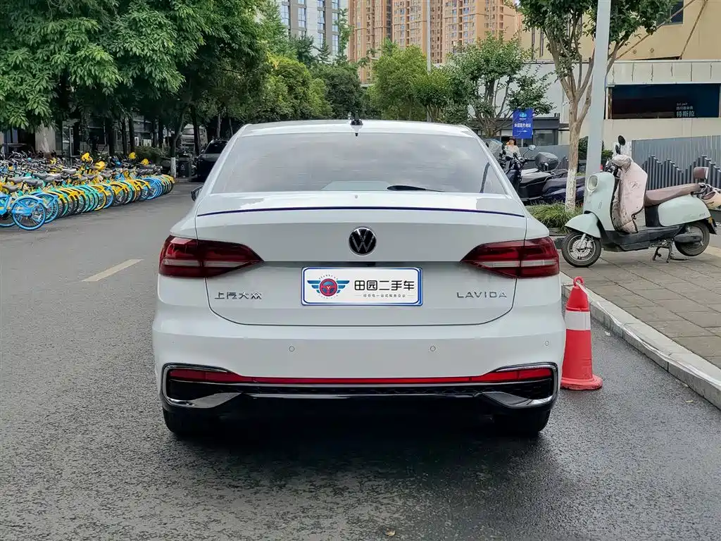 Volkswagen Lavida 2024