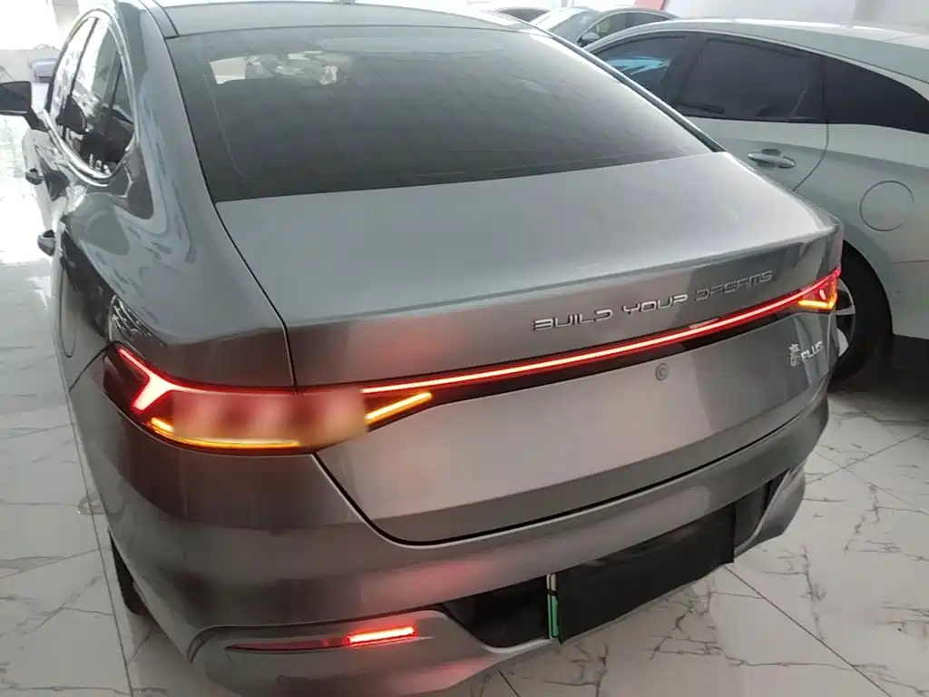 BYD Qin PLUS 2022 — фото 6
