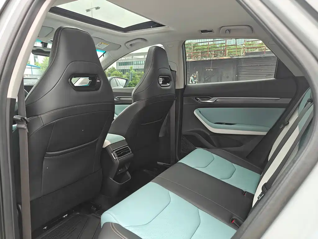 Geely Emgrand S 2022 — фото 10