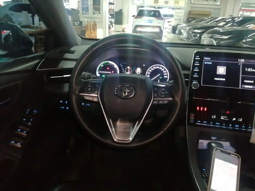 Toyota Avalon 2019 — фото 11