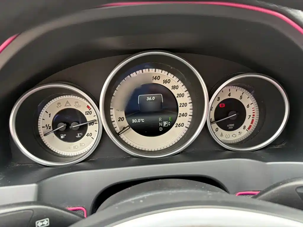 Mercedes-Benz E-Class 2014