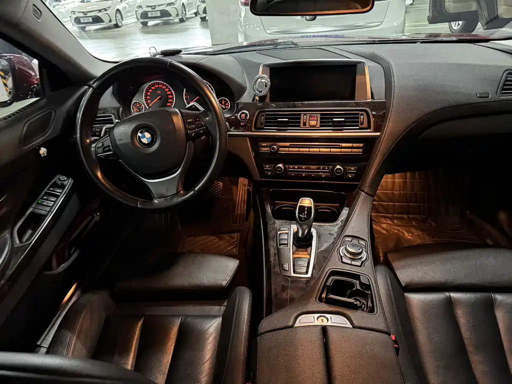 BMW 6 Series 2014 — фото 8